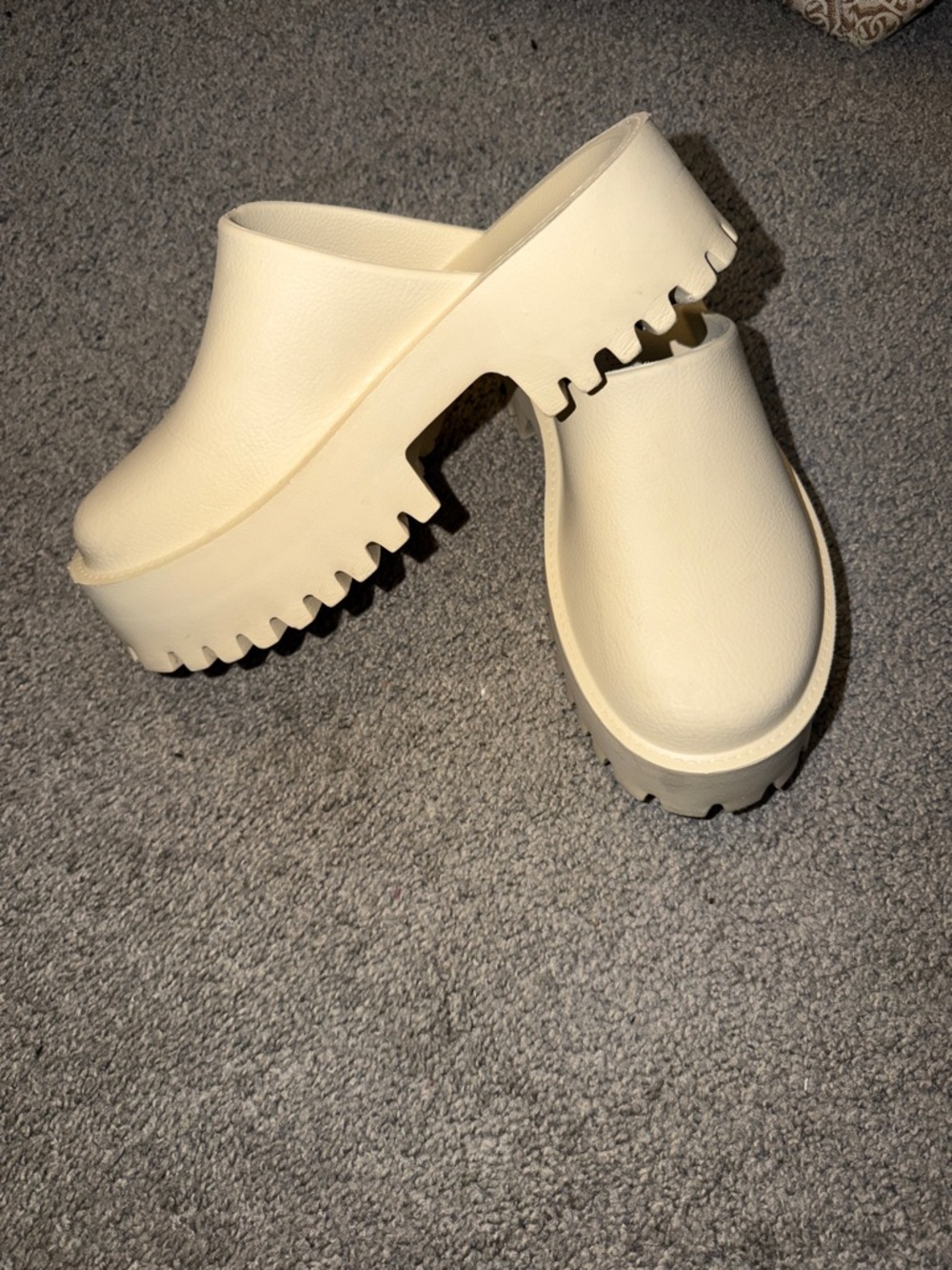 Jeffrey Campbell Cream Platform Clog Mules